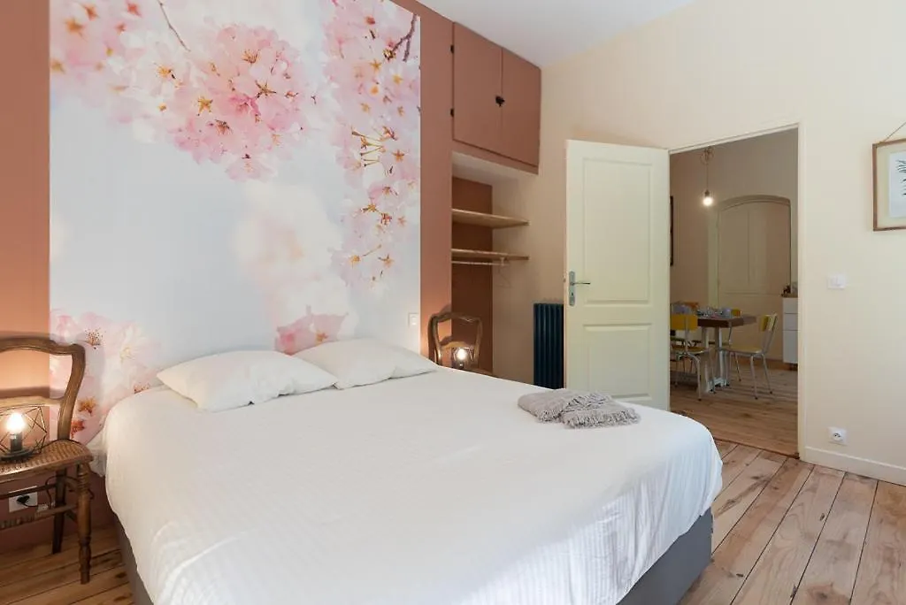 Apartment Gites De La Souliere Aubin  Frankreich