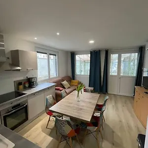 appartement-t3-avec-jardin-et-vranda.hotels-rhonealpes.com/